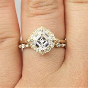 1.30ct Leena 6.5mm & Ult Pte Cher 14kt Gold Moissanite Diamond Asscher Kite Halo WITH Milgrain Engagement Ring