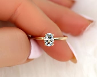 Dakota 7x5mm 14kt Aquamarine Oval Solitaire Ring,Oval Engagement Ring,Anniversary Gift,March Birthstone,Aquamarine Ring,Birthstone Ring