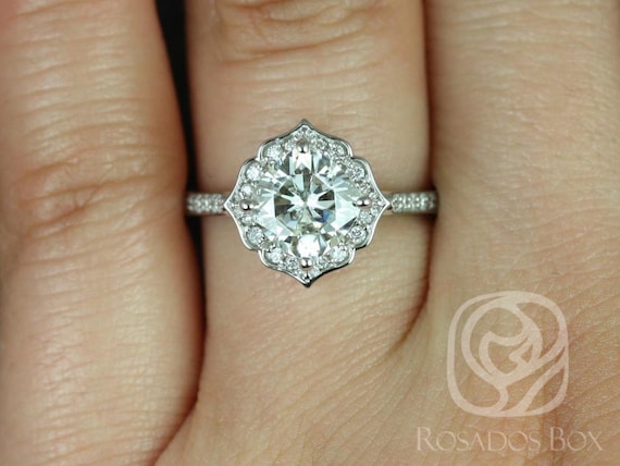 1.70ct Rori 7mm 14kt WITHOUT Milgrain Moissanite Diamond Kite Halo Ring,Unique Halo Engagement Ring,Art Deco Ring,Anniversary Ring