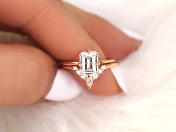 1.75cts Ruth 8x6mm & Kendall 14kt Moissanite Emerald Cut Solitaire Bridal Set,Minimalist Emerald Wedding Set,Unique Emerald Engagement Ring