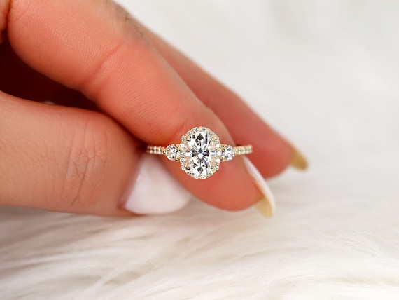 1.50ct Natalia 8x6mm 14kt Moissanite Diamond Unique Oval Halo Ring,Three Stone Ring,Oval Halo Engagement Ring,Anniversary Ring,Gift For Her