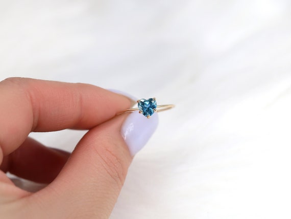 Ultra Petite Heartley 14kt Gold Blue Topaz Heart Ring,Minimalist Heart Ring,Dainty Heart Ring,November Birthstone,Gift For Her,Promise Ring