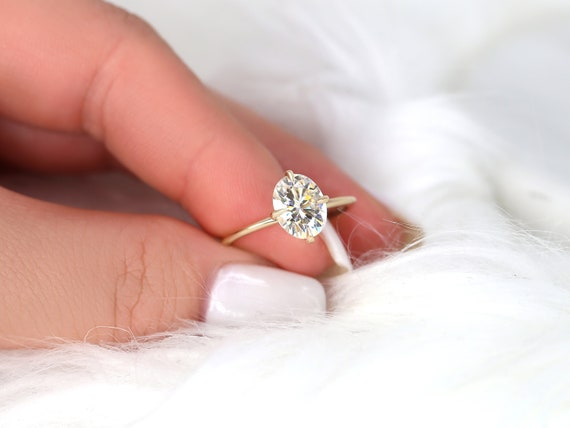 2ct Rosalita 9x7mm 14kt Gold Moissanite Talon Prong Oval Solitaire Ring,Minimalist Oval Ring,Unique Oval Engagement Ring,Dainty Wedding Ring
