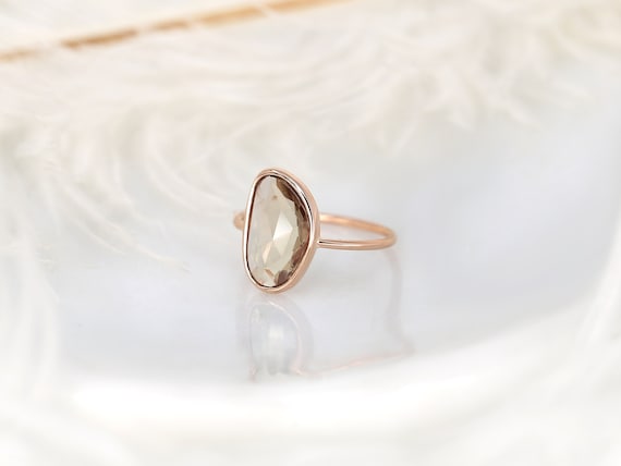 2.80ct Ready to Ship Donatella Pebble 14kt Rose Gold Rose Blush Sapphire Ring,Unique Sapphire Ring,Bezel Set Ring,Minimalist Ring,Me Ring