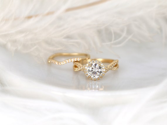 1.25ct Gabi 7mm 14kt Moissanite Diamond Twisted Round Halo Bridal Set,Round Crossover Halo Ring,Unique Wedding Ring,Engagement Ring Set