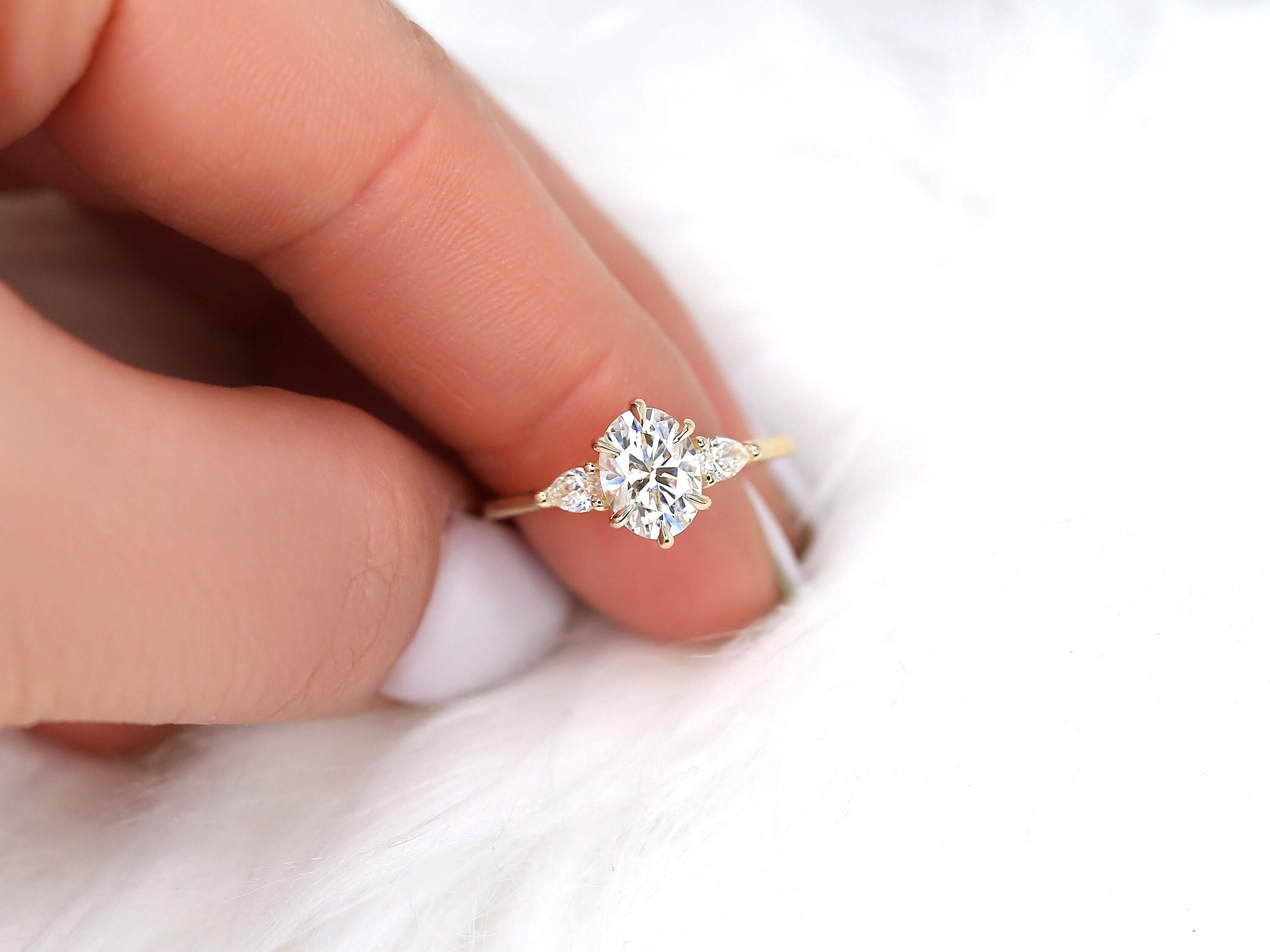 1.50cts Kinsley 8x6mm 14kt Gold Moissanite Diamond Unique