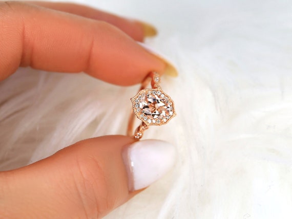Lana 8x6mm 14kt Morganite Diamond WITH Milgrain Engagement Unique Halo Ring,Oval Engagement Ring,Morganite Ring,Anniversary Ring