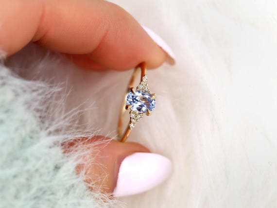 0.96ct Maddy 14kt Cornflower Sapphire Cluster Ring,Unique Sapphire Ring,Gift For Her,Anniversary Ring,September Birthstone,Birthday Gift