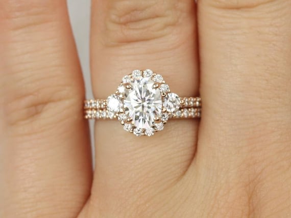 1.50ct Bridgette 8x6mm 14kt Rose Gold Moissanite Diamond Three Stone Halo Bridal Set,Unique Halo Engagement Ring Set,Oval Wedding Ring Set