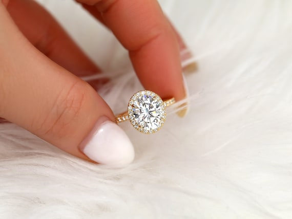 2ct Chantelle 9x7mm 14kt Gold Moissanite Diamond Non-Cathedral Halo Ring,Oval Halo Ring,Oval Engagement Ring,Wedding Ring,Anniversary Gift