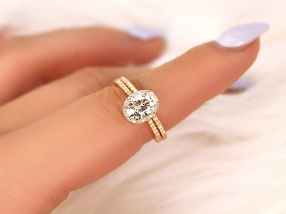 1.50ct Ready to Ship Rebecca 8x6mm 14kt Rose Gold Moissanite Diamond Dainty Oval Halo Bridal Set,Oval Wedding Ring Set,Oval Cut Ring Set