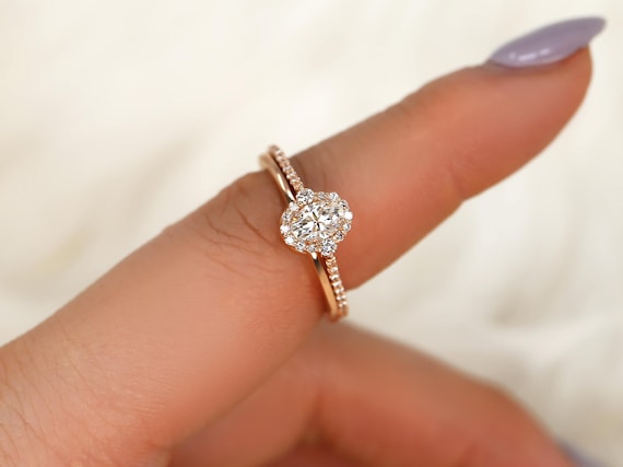 0.50ct Bridgette 6x4mm & Plain Band 14kt Moissanite Diamond Unique Halo Bridal Set,Oval Wedding Ring Set,Oval Engagement Ring Set