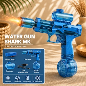 以下が含まれることがあります： WATER GUN SHARK MKとラベルされた半透明の青い電動水鉄砲。このおもちゃには、取り外し可能な望遠鏡、円形のドラムマガジン、リチウム電池が備わっています。付属品には、USB充電ケーブル、本体、望遠鏡が含まれています。