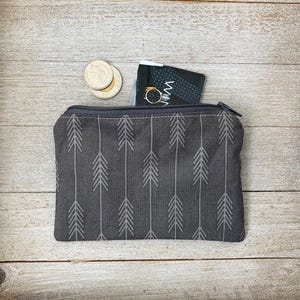 Monedero hecho a mano, monedero pequeño, diseño de flechas, forrado, bolsa de tela con cremallera, accesorios, bolsos, tarjetero, hecho en Canadá