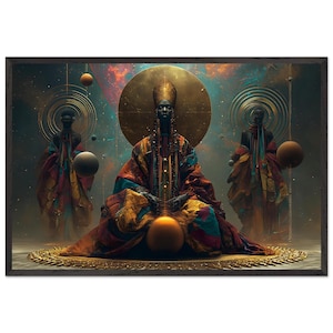 Op de afbeelding: Een ingelijste digitale kunstdruk met een centrale figuur in een hoge gouden hoofdtooi en kleurrijke gewaden, geflankeerd door twee staande figuren. Alles tegen een kosmische achtergrond met zwevende bollen, gouden ringen en een cirkelvormige basis.