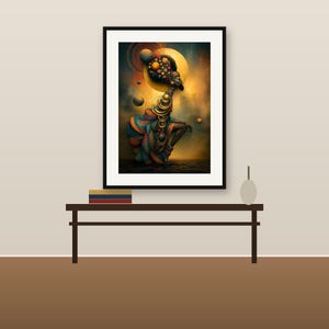 Peut inclure: Une impression d'art murale encadr&eacute;e repr&eacute;sentant une silhouette stylis&eacute;e orn&eacute;e de nombreuses sph&egrave;res et anneaux dor&eacute;s, sur un fond chaud et lumineux aux teintes orange, bleu et or, pr&eacute;sent&eacute;e dans un cadre noir simple.