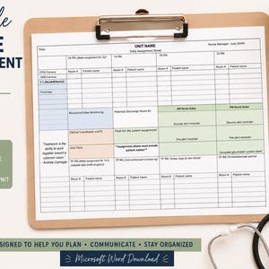 Peut inclure: Une feuille d'affectation infirmière modifiable sur un presse-papier avec une grille pour les noms des patients et les numéros de chambre. Le document comprend des en-têtes pour le nom de l'unité, la date et le cadre infirmier, avec des sections pour les rôles.