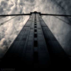 Titel: Iron Span - Konstfotografi - Benjamin Franklin Bridge, Philadelphia