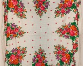 VINTAGE Russian shawl chale russe babushka scarf, Pavlovo Posad floral shawl, flower scarves foulard russe шаль, wool fabric for needlework