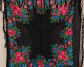 VINTAGE shawl Russian chale russe, Ukrainian Platok babushka scarf. Black wool floral shawl, flower scarves foulard russe шаль, Gift for her