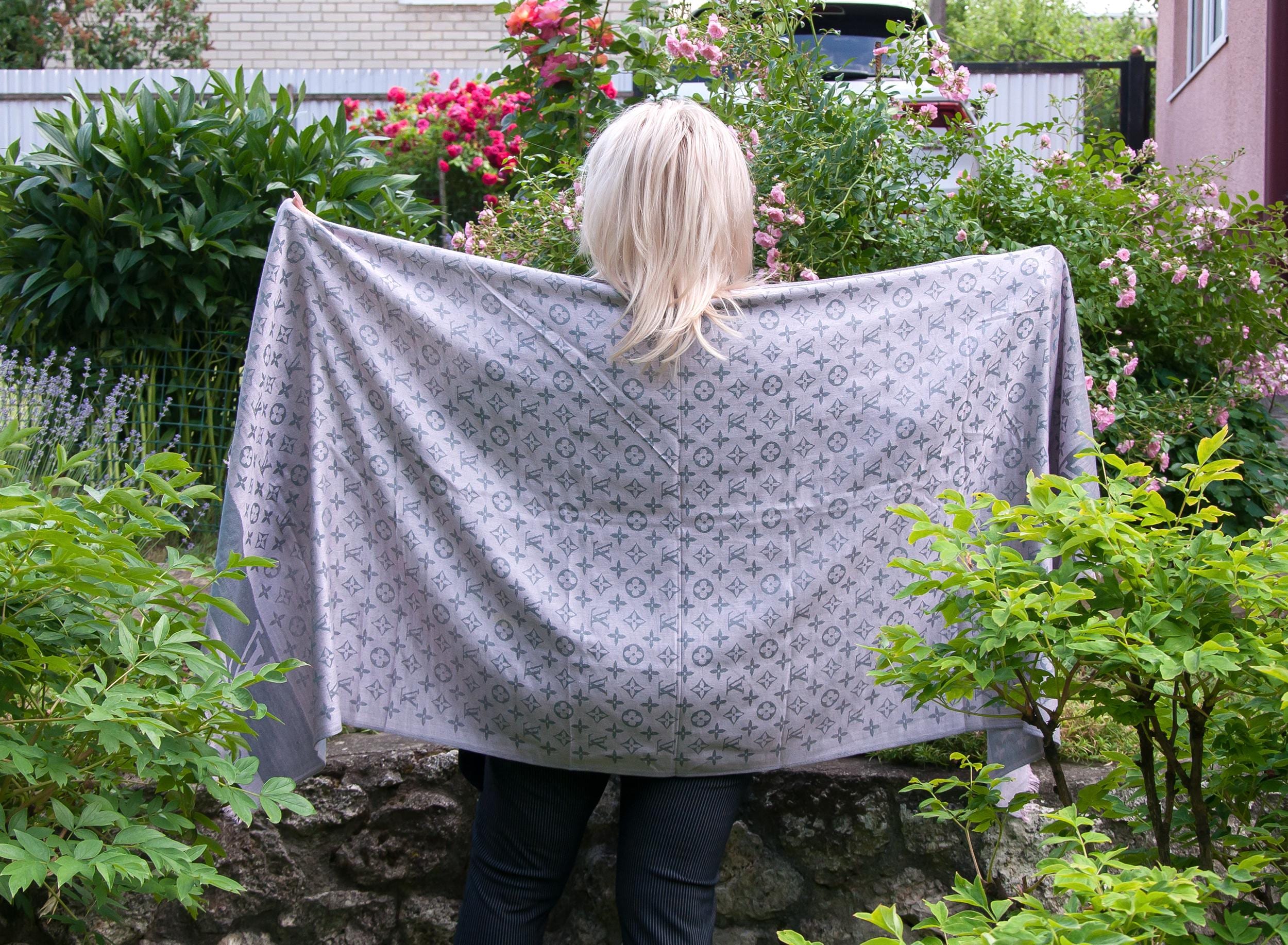 Louis vuitton shawl - Etsy 日本