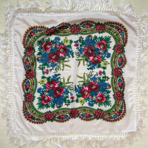Lurex SCARF white shawl. Ukrainian Floral chale russe, Mantón hustka. Babushka head scarf. Fringed Shawls Platok foulard russe