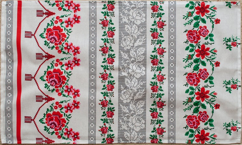 Ukrainian towel Linen towel Ukrainian print tablecloth tea Red with black hand towel farmhouse decor kitchen decoration gift \u30a6\u30af\u30e9\u30a4\u30ca\u306e\u30ad\u30c3\u30c1\u30f3\u30bf\u30aa\u30eb