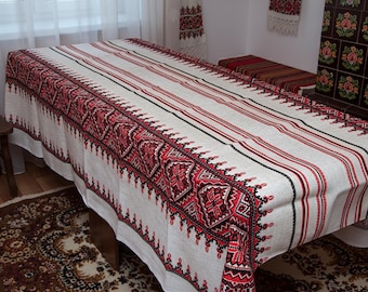 Ukrainian Embroidered Tablecloth. Traditional Folk Design, Linen Holiday tablecloth with Ukrainian embroidery print, kitchen farmhouse decor