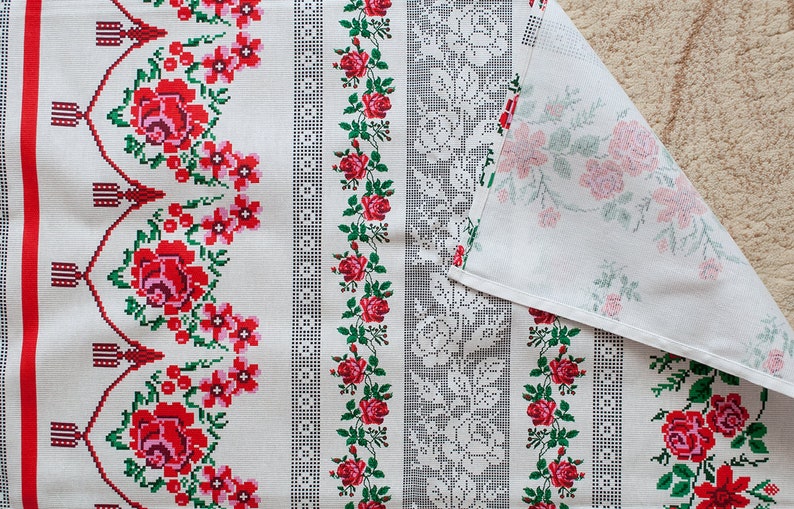 Ukrainian towel Linen towel Ukrainian print tablecloth tea Red with black hand towel farmhouse decor kitchen decoration gift \u30a6\u30af\u30e9\u30a4\u30ca\u306e\u30ad\u30c3\u30c1\u30f3\u30bf\u30aa\u30eb