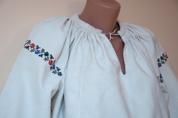 Vintage antique embroidery Dress. Embroidered Vys… - image 7