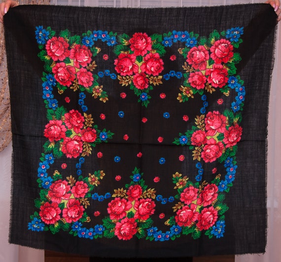VINTAGE flowers shawl. Russian collection shawl Black foulard | Etsy