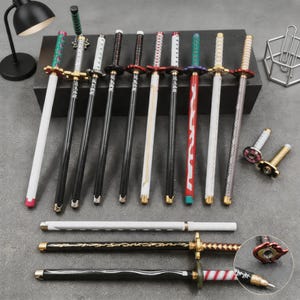 Demon Slayer Samurai Sword Shaped Gel Pen, Tanjiro & Zenitsu Metal Weapon Gel Pen, Creative Sword-Shaped Student Exercise Black Gel Pen Gift