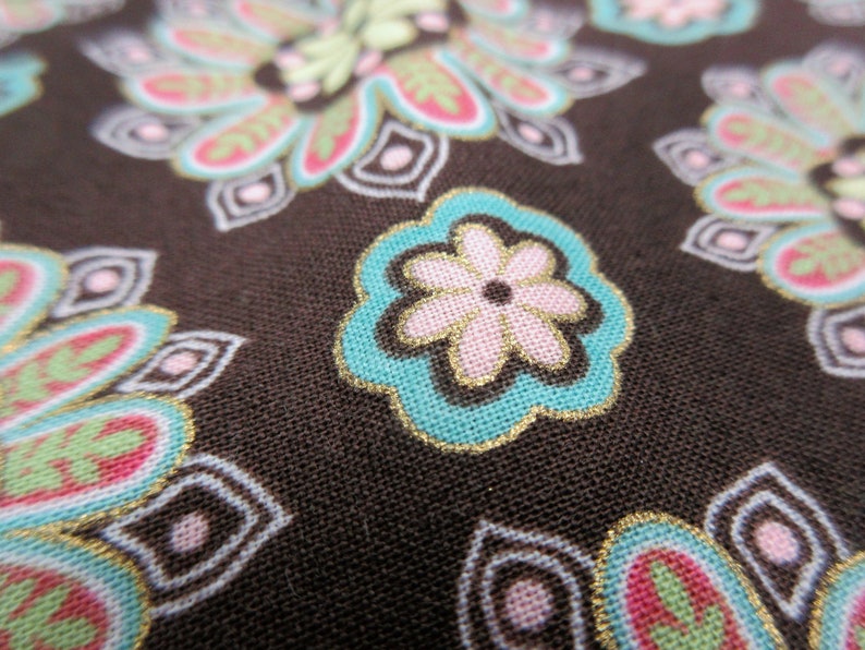 2 Yds x 42 In Fabric Quilting Cotton Floral Pattern Brown Green Pink Penny Lane Hoffman California Screen Print FREE SHIPPING 239 image 4