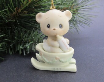 Precious Moments 1987 Porcelain Christmas Ornament Baby Bear The Good News Enesco Collectible # 104515 Vintage FREE SHIPPING (PM106)