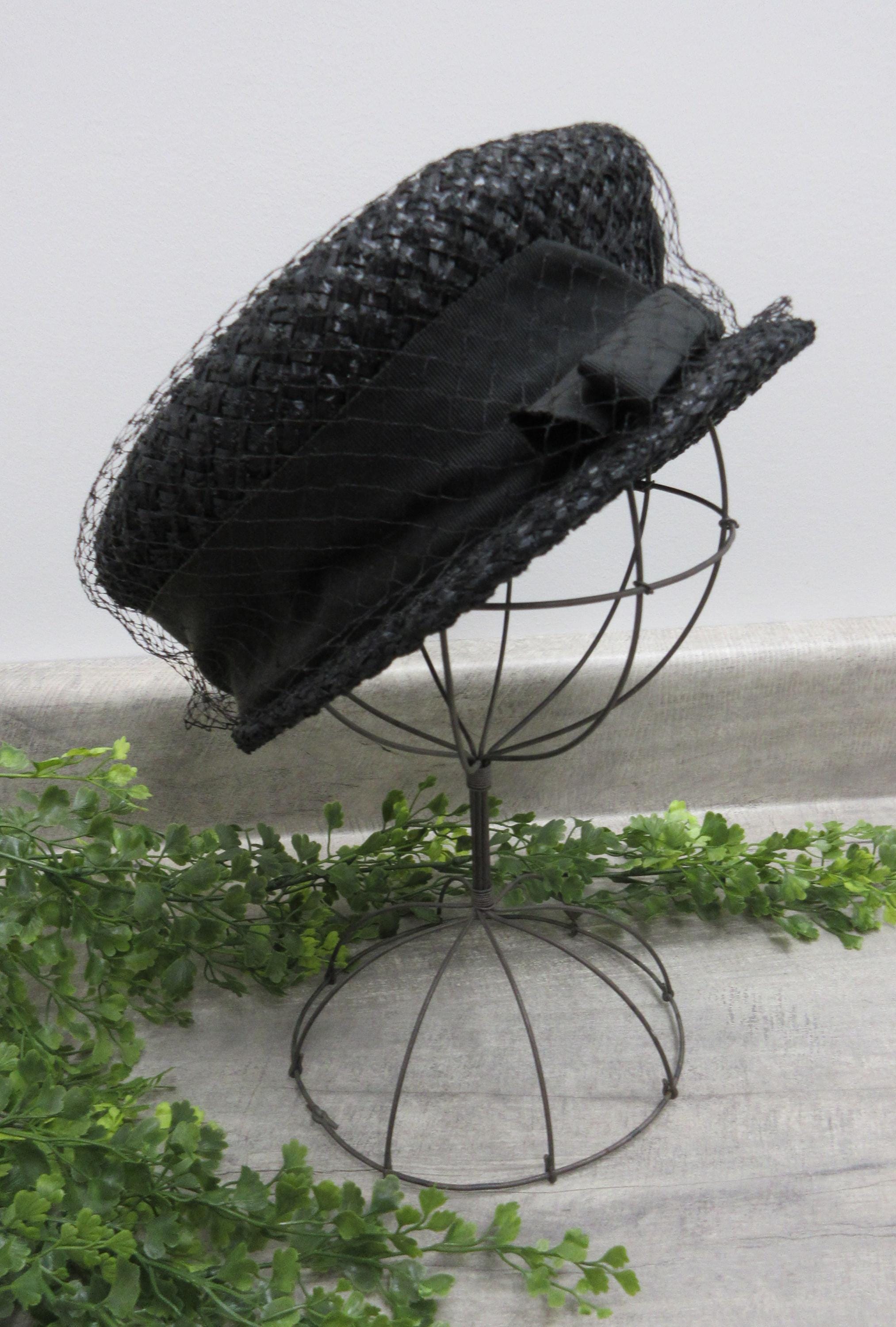 Vintage Union Made Ladies Pillbox Hat With Hat Form Partial Face Veil Black Vintage Pillbox Hat: Black & White Lace Veil, Union Made - Etsy main image 3