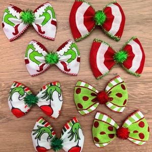 8 st rosetter till hundhalsband, medium | Merry Grinchmas