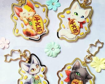 2.5 Inch Gold Edged Maneki Neko Acrylic Charms