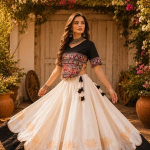 navratri festival dress Navratri  The Traditional Hindu Festival  Mohi fashion