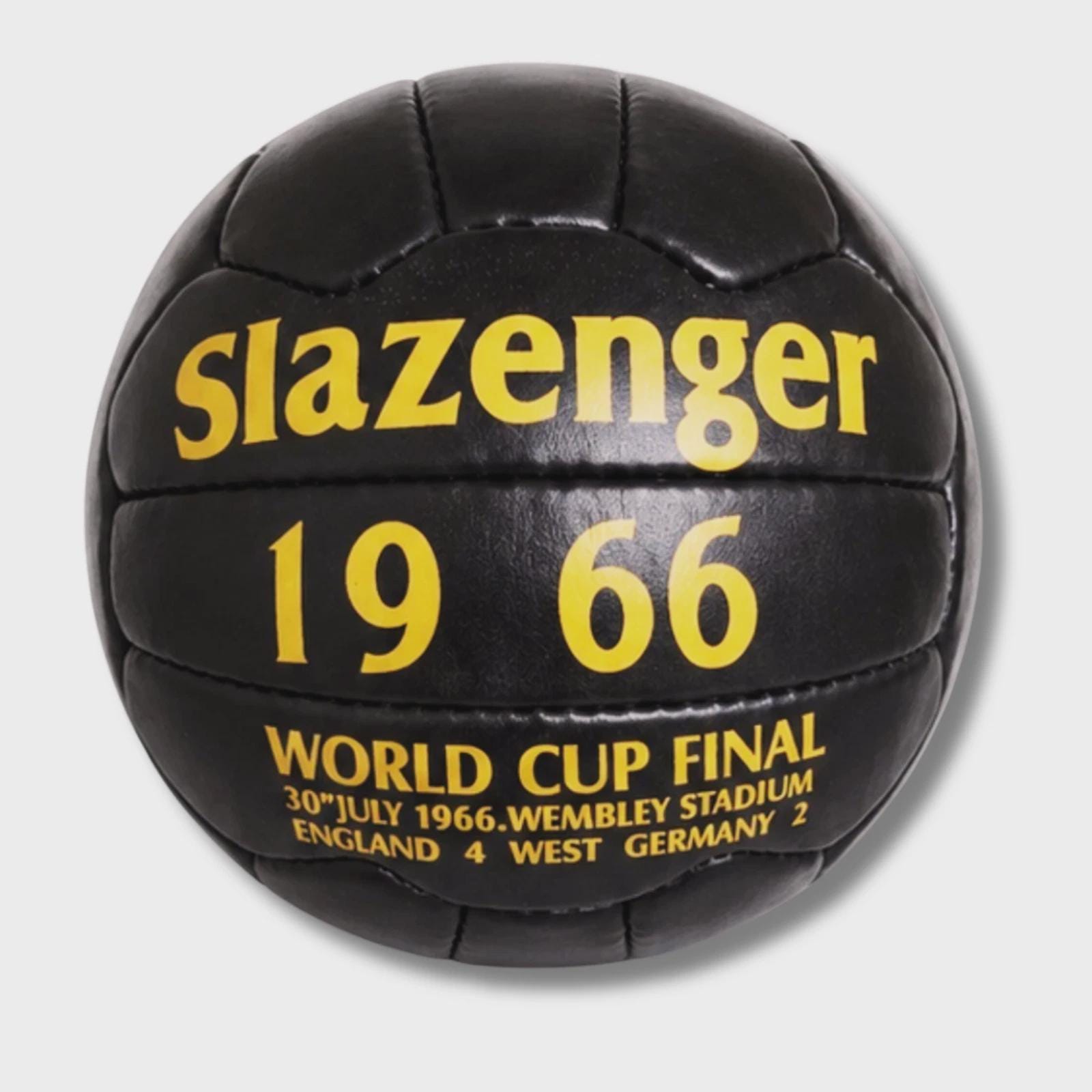 アンブロ1966WCイングランド　記念ボール 1966 World Cup Memorabilia - Etsy
