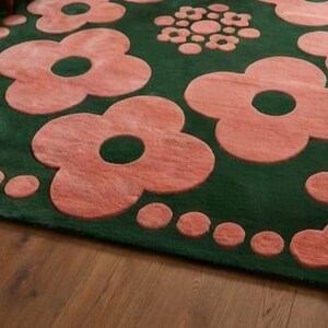 The "Blossom Noir" Retro Hand-Tufted Rug-Emerald Green Pastel Pink Floral Area Rug Mid Century Modern Wool Rug Cute Aesthetic Bedroom Decor image 4
