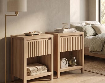 Fluted Wooden Nightstand Set of 2, Farmhouse Bedside Tables with Drawer and Shelf