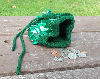 Green dice bag, green scale dice bag, crochet scalemaille, crochet scale, crochet bag