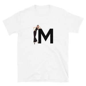 letra, M, design de alfabeto, feminino de A a Z, moda, esboço, ilustração, sexy, arte, designer, camiseta unissex de manga curta