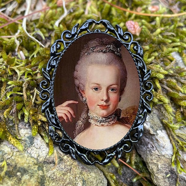 Marie Antoinette Brooch Pinback Pin Back French Queen Art Deco Style Black Metallic