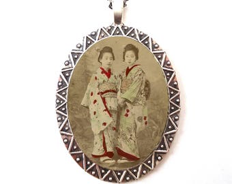 Geisha Twins Necklace Pendant Silver Tone - Japanese Japan Asian Art Portrait