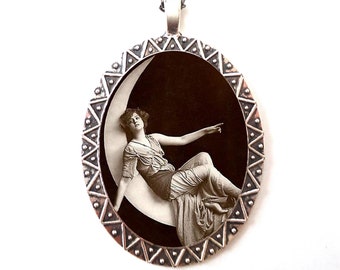 Paper Moon Necklace Pendant Silver Tone - Art Nouveau Deco Flapper Whimsical
