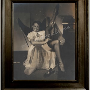 Gil Elvgren Pin Up Girl Art Print 8 x 10 - Painting Reference Photo - Pinup Rockabilly Cute with Leg in Air Risque Playful