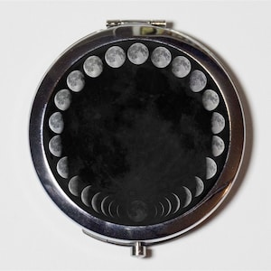 Moon Phases Compact Mirror - Celestial Outerpace - Make Up Pocket Mirror for Cosmetics