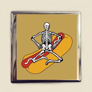 Skelett auf Hot Dog Zigarettenetui Visitenkarte Ausweis Halter Brieftasche Absurd Lustig Silly Art