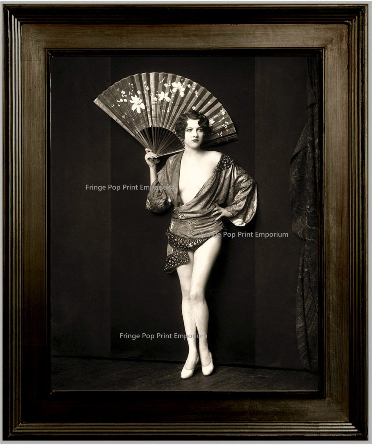 洋書 Burlesque girrrl il_fullxfull.1070845345_qibo.jpg